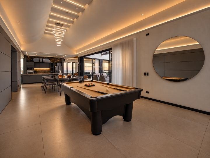 Abrir foto 7: Skyline Bachelor Villa | Heated Infinity Pool